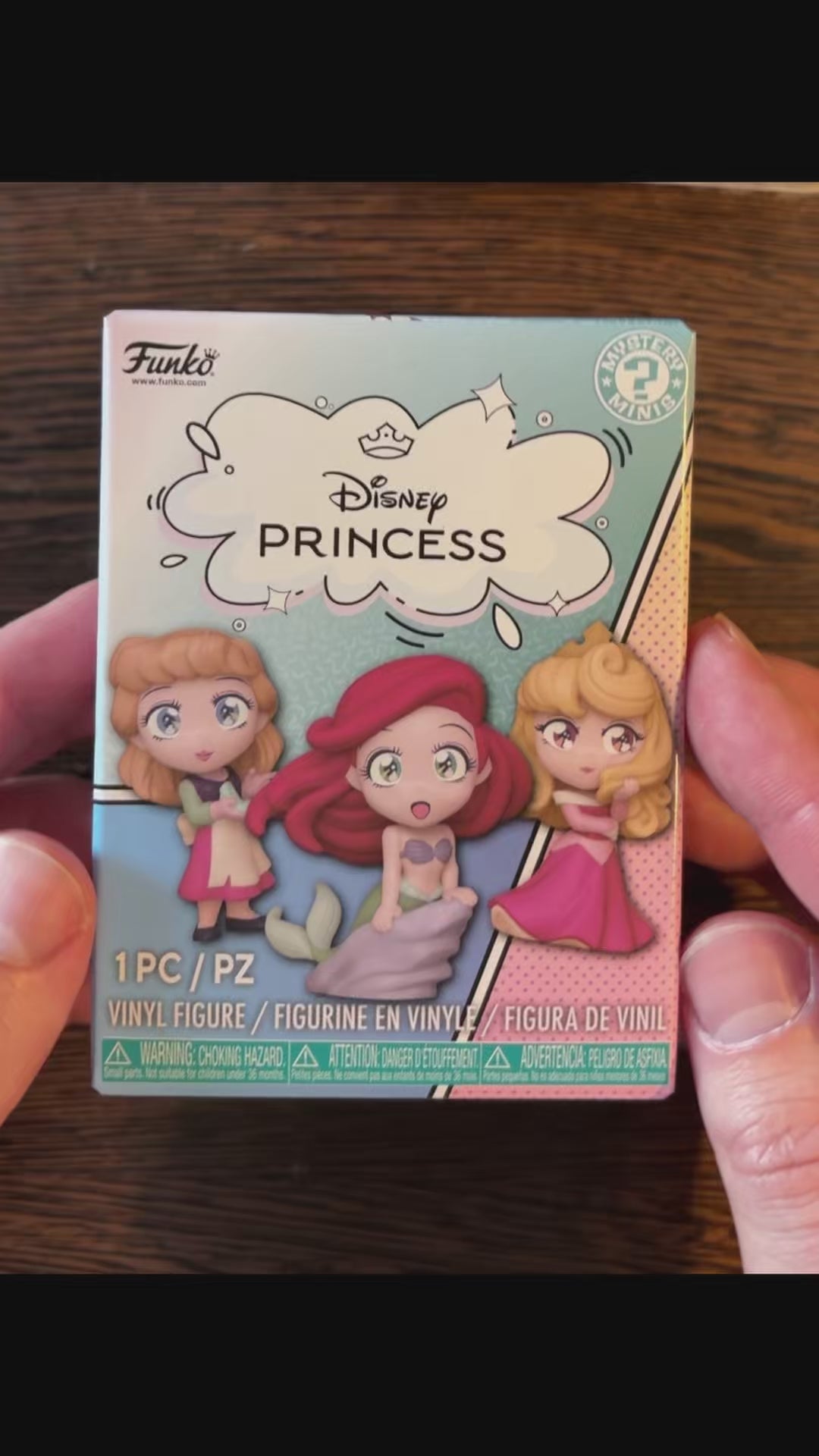 Videó betöltése: Funko Disney Hercegnők Manga Meglepés Figura 1 db – Disney Princess Manga Mystery Minis